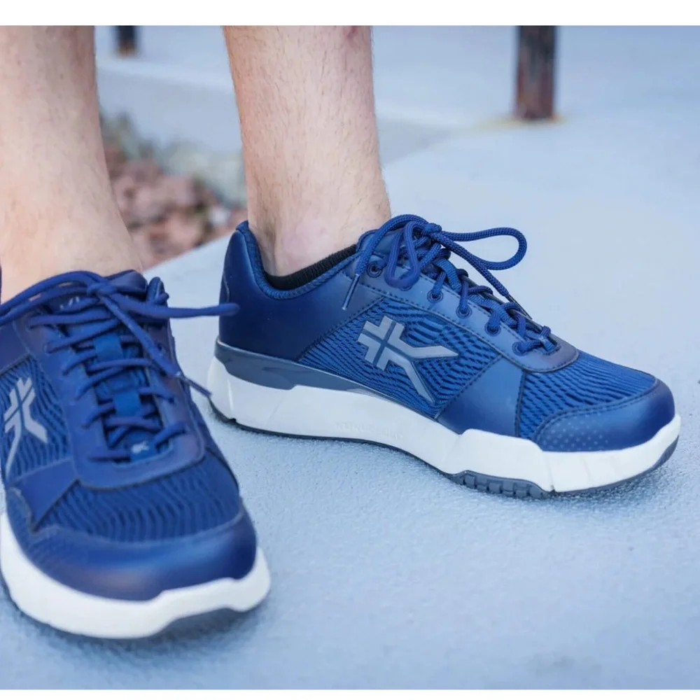 KURU Quantum‎ 2. Men's Navy Sneakers size 10 Wide